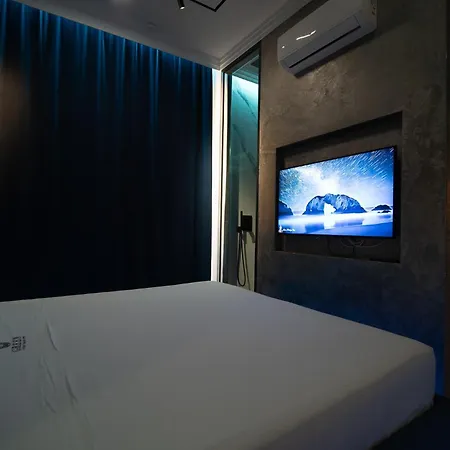 Luxury 4* Civitavecchia