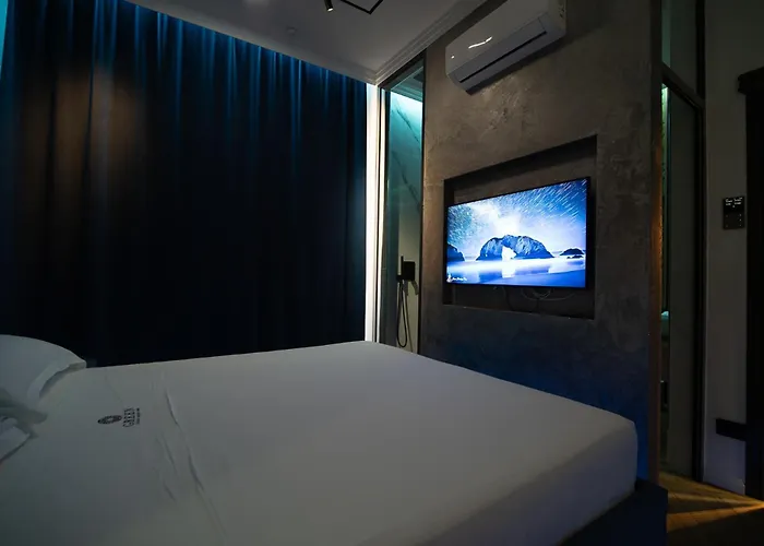 Luxury 4* Civitavecchia