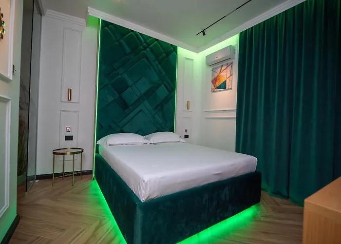 Luxury Bed and breakfast 4*