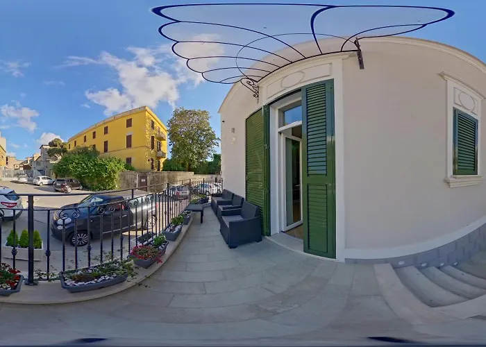 Luxury 4* Civitavecchia