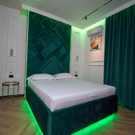 Luxury Bed & Breakfast 4*