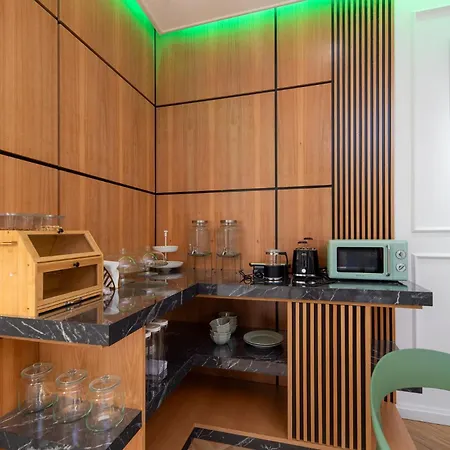 Luxury Bed & Breakfast 4*